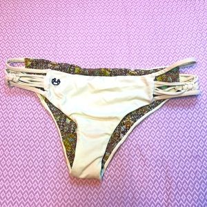 Maaji reversible bikini bottom